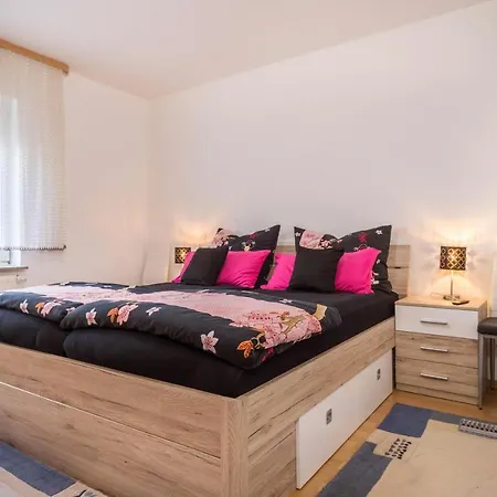 Gruene Oase Apartmán *